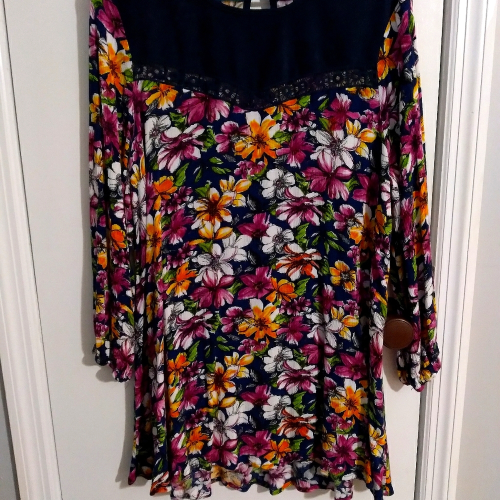 Women's Umgee dress size medium